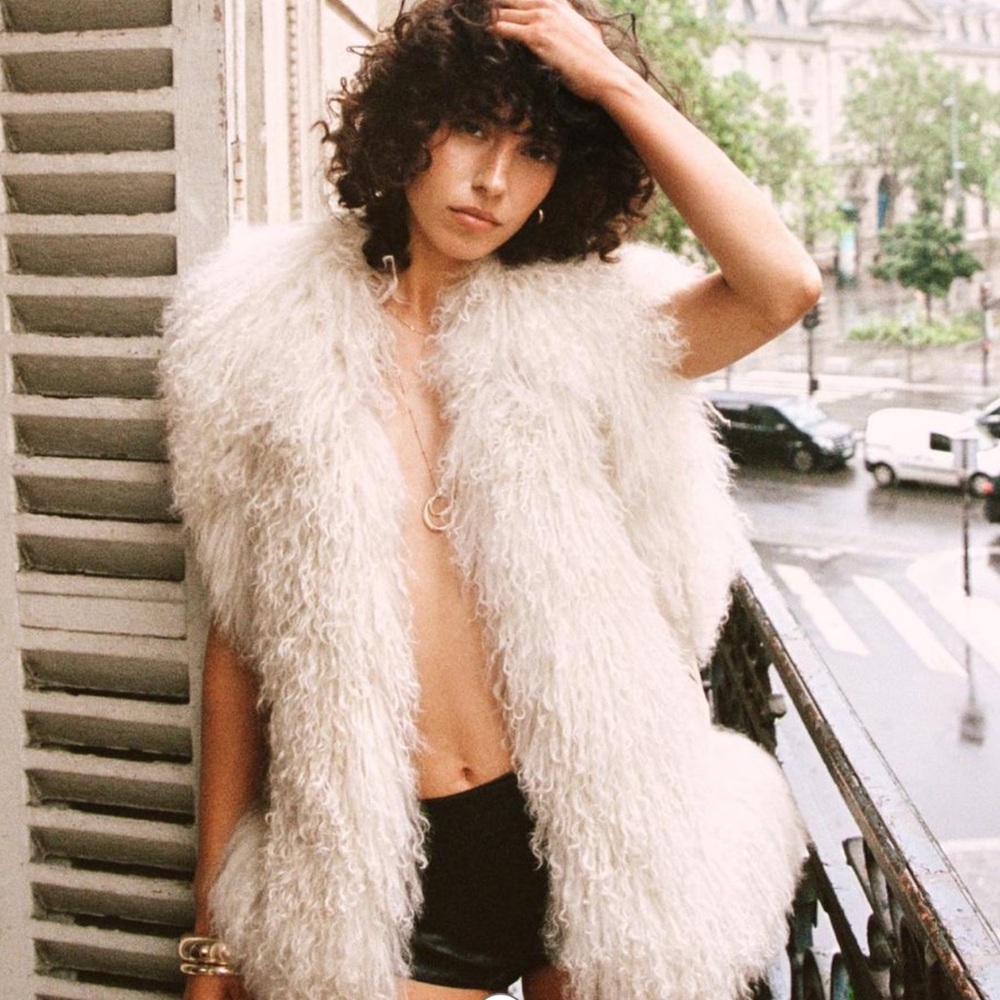 NWT PREMIUM SUEDE AND FUR VEST🔥🔥🔥